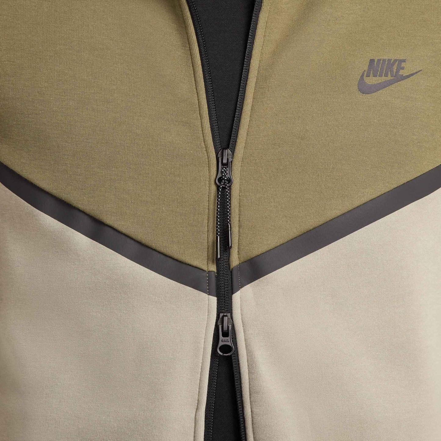 Nike Mens Tech Fleece Hoodie - Medium Olive/Light Army