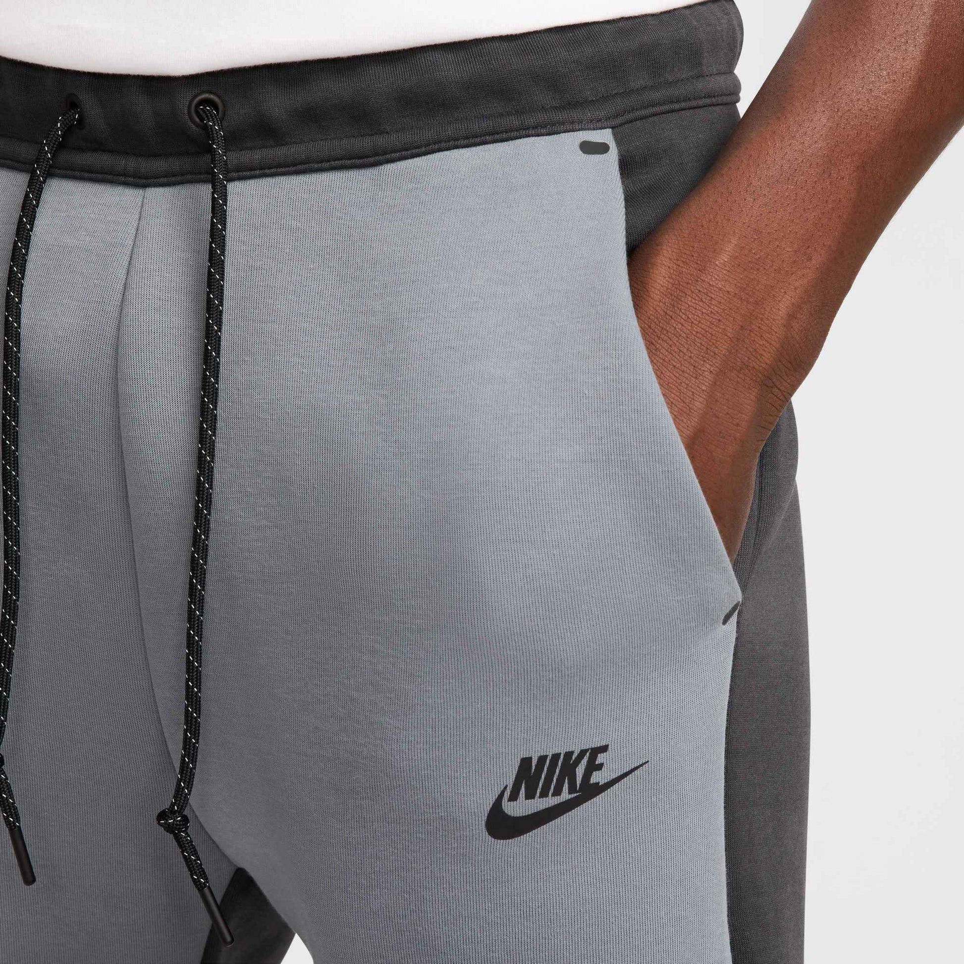 Nike Mens Tech Fleece Jogers - Cool Grey