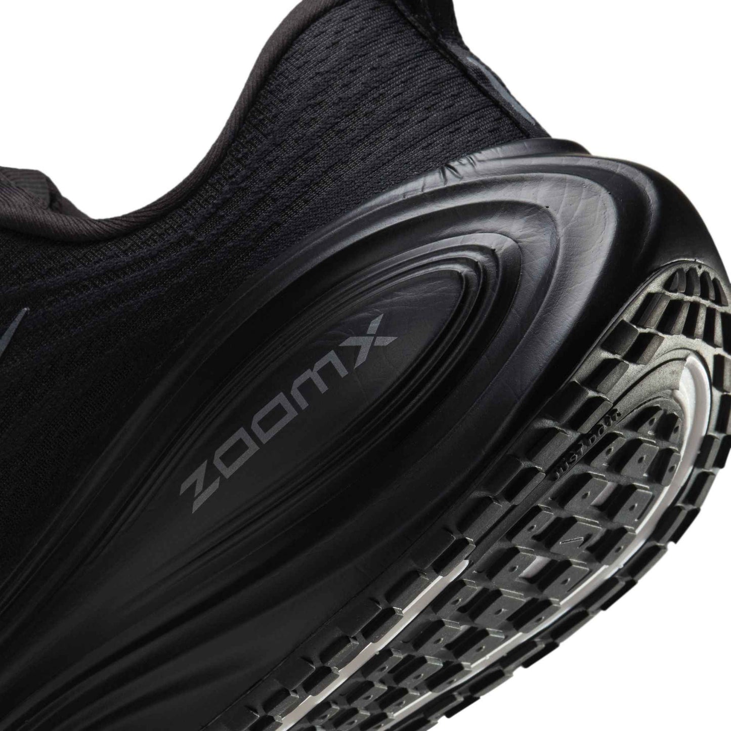 Nike Mens Vomero Plus - Black
