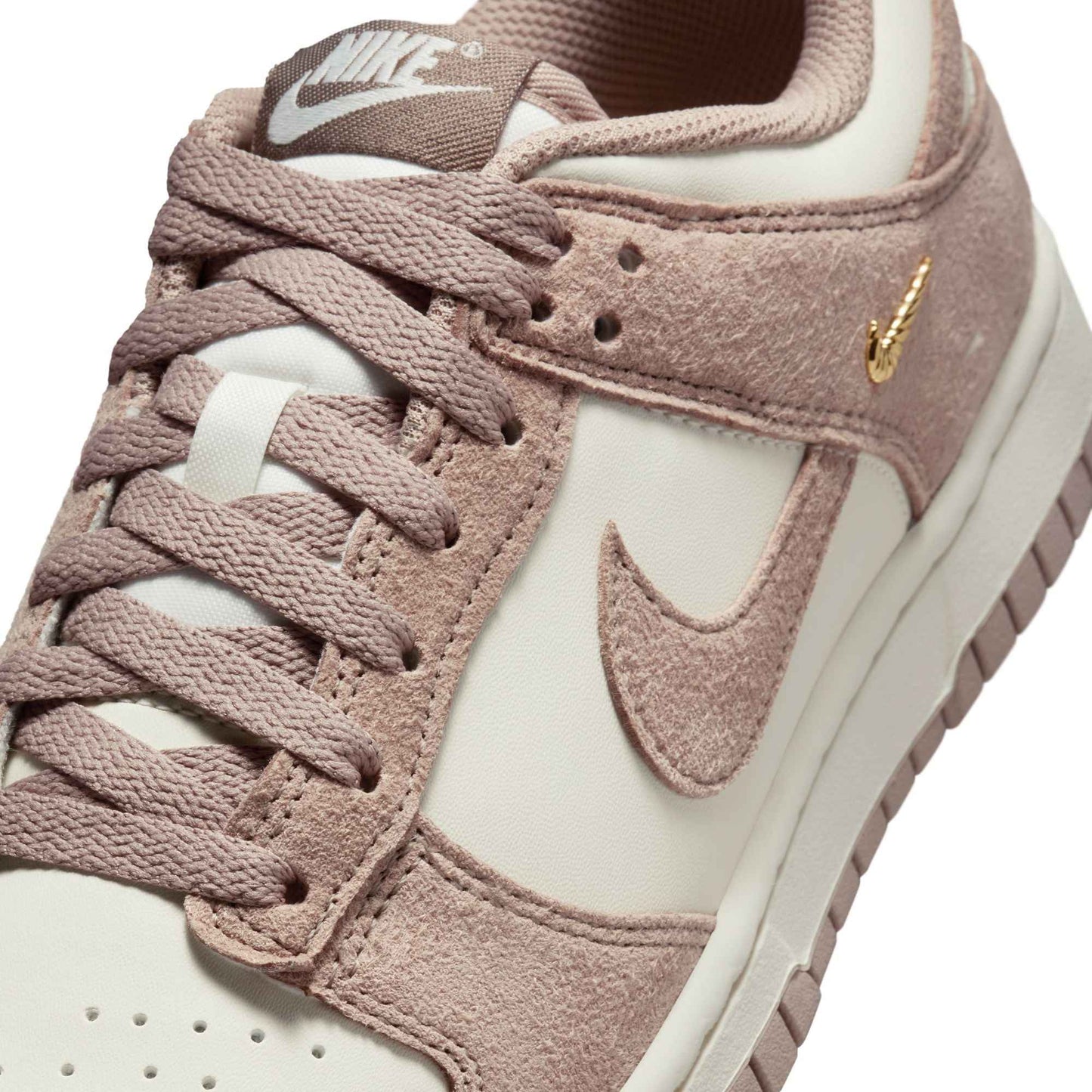 Nike Womens Dunk Low - Sail