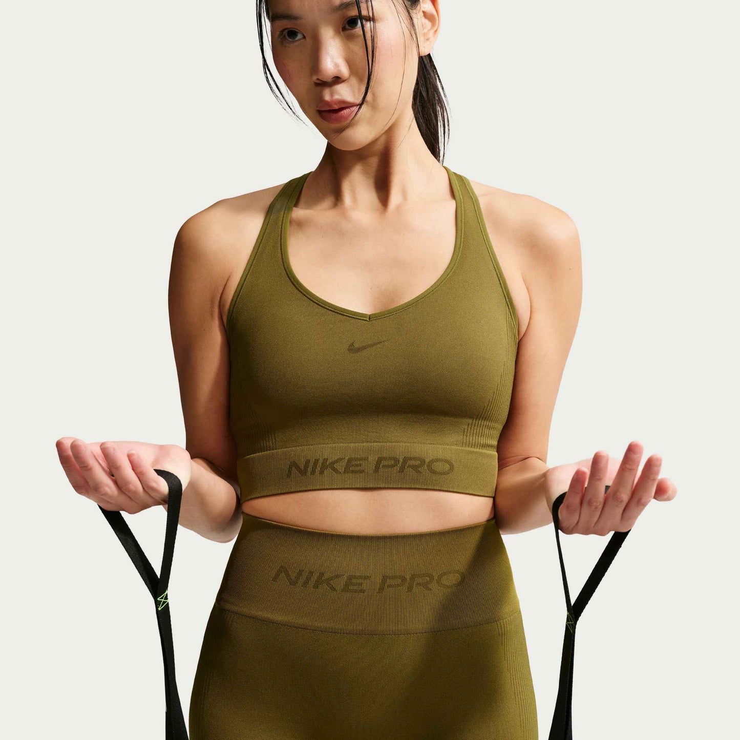 Nike Womens Pro Seamless Cropped Tank Top - Olive
