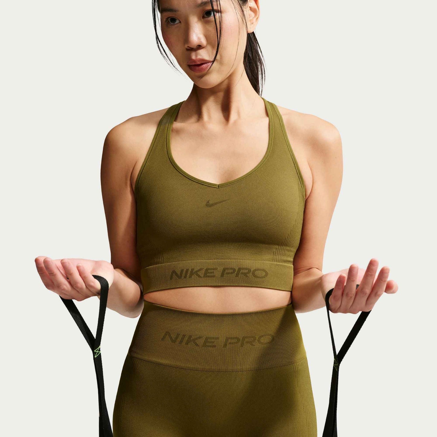 Nike Womens Pro Seamless Cropped Tank Top - Olive
