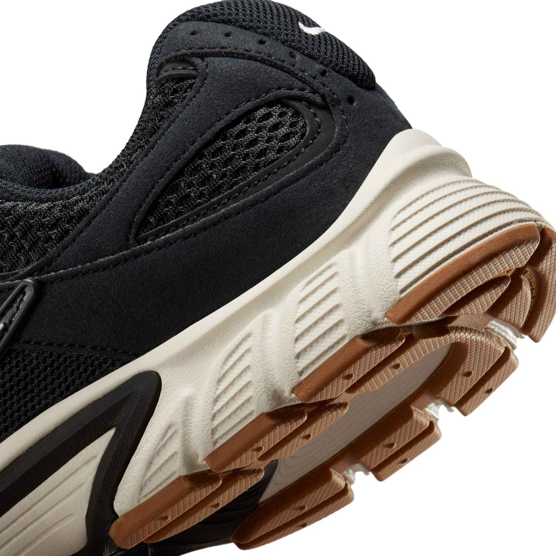 Nike Womens V5 Rnr - Black/Gum