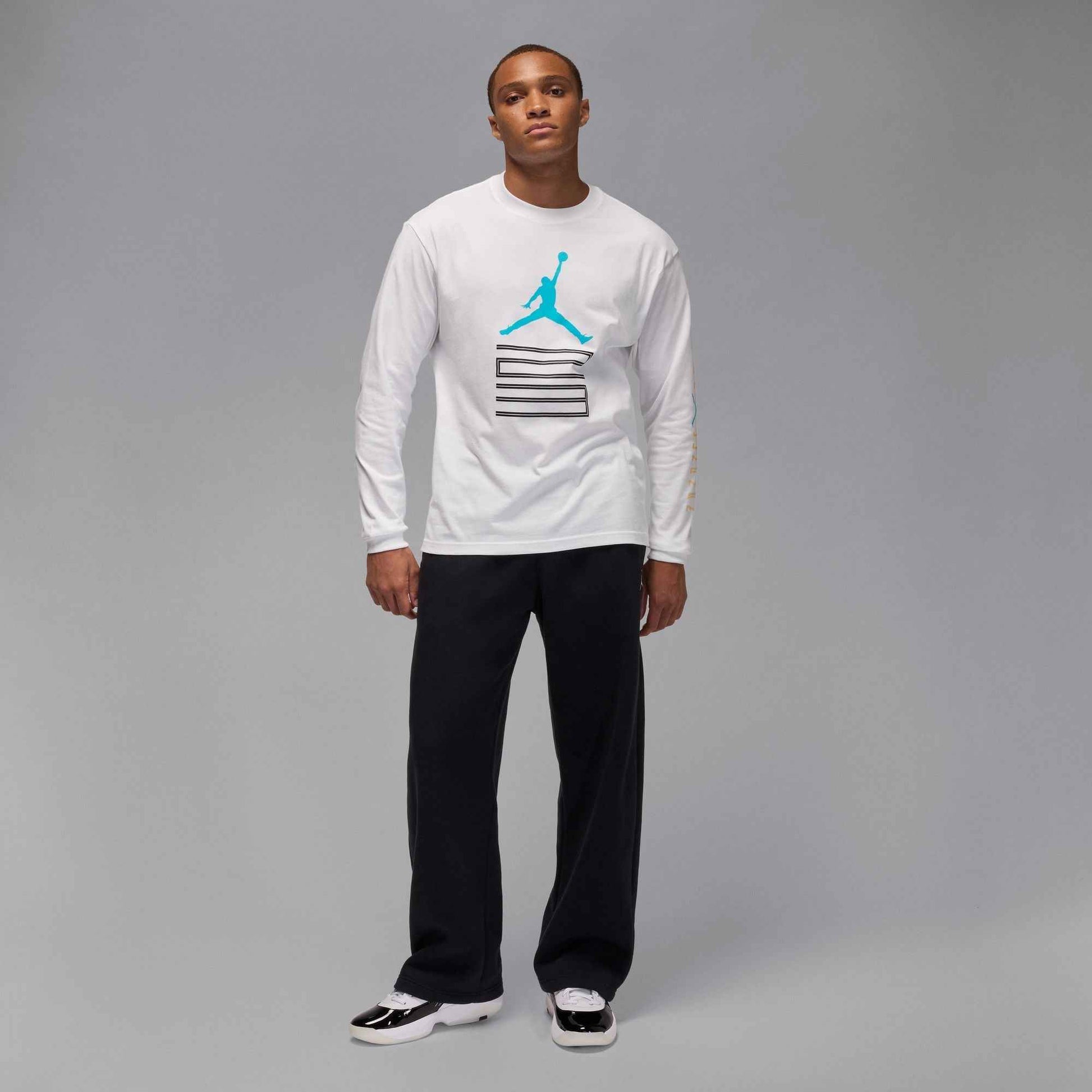 Air Jordan Mens Gamma Long Sleeve - White