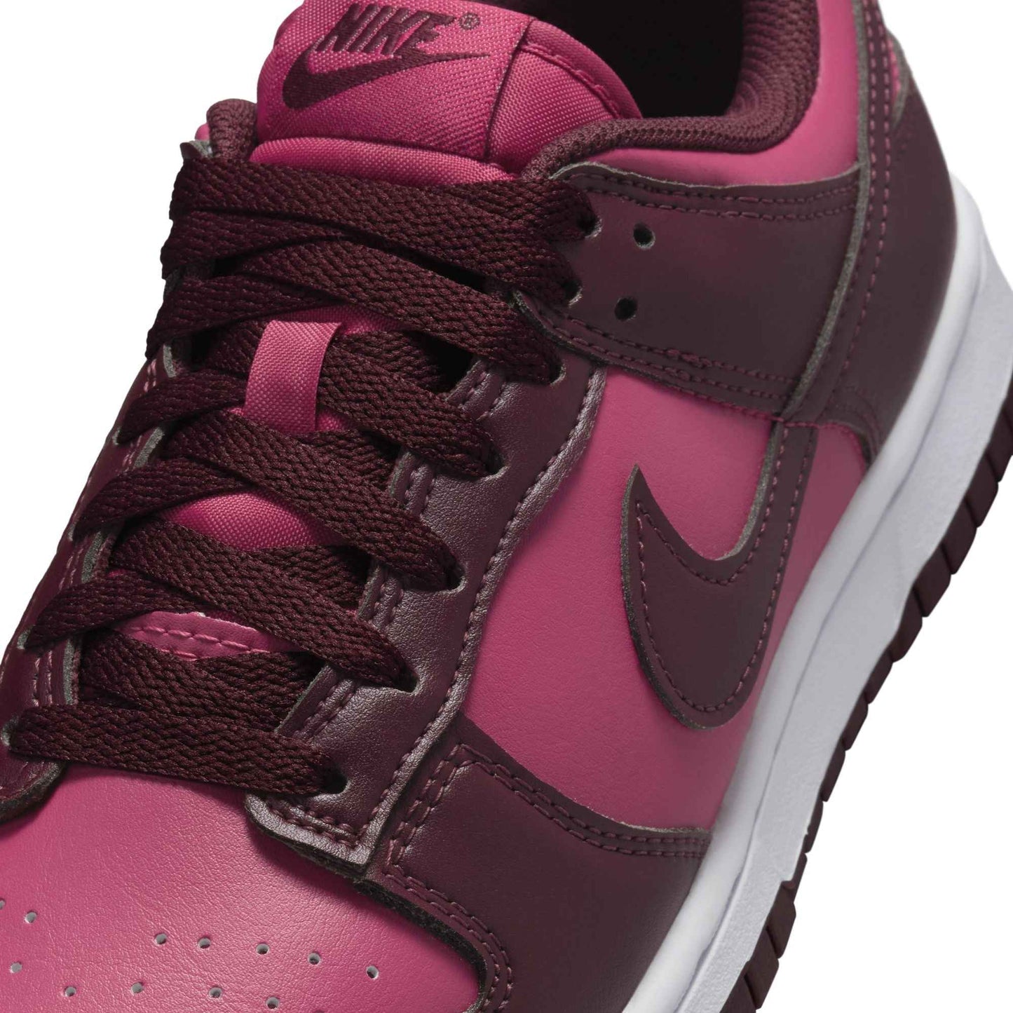 Nike Womens Dunk Low - Sweet Beet