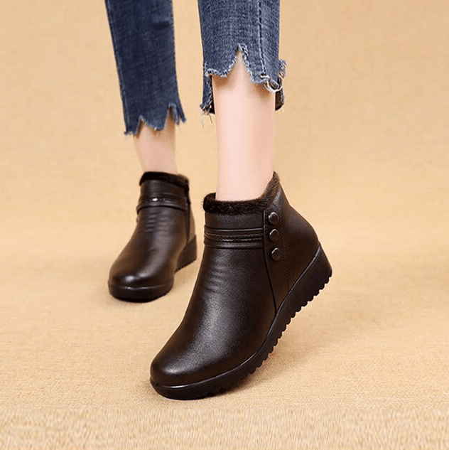 USS Shoes Ada Women's Booties