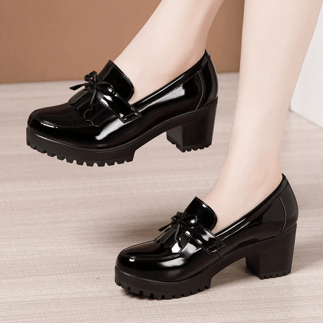 USS Shoes Amanda Women's Patent Slip On