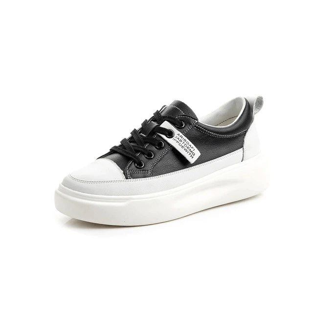 Archi Women's Leather Lace Up Sneaker