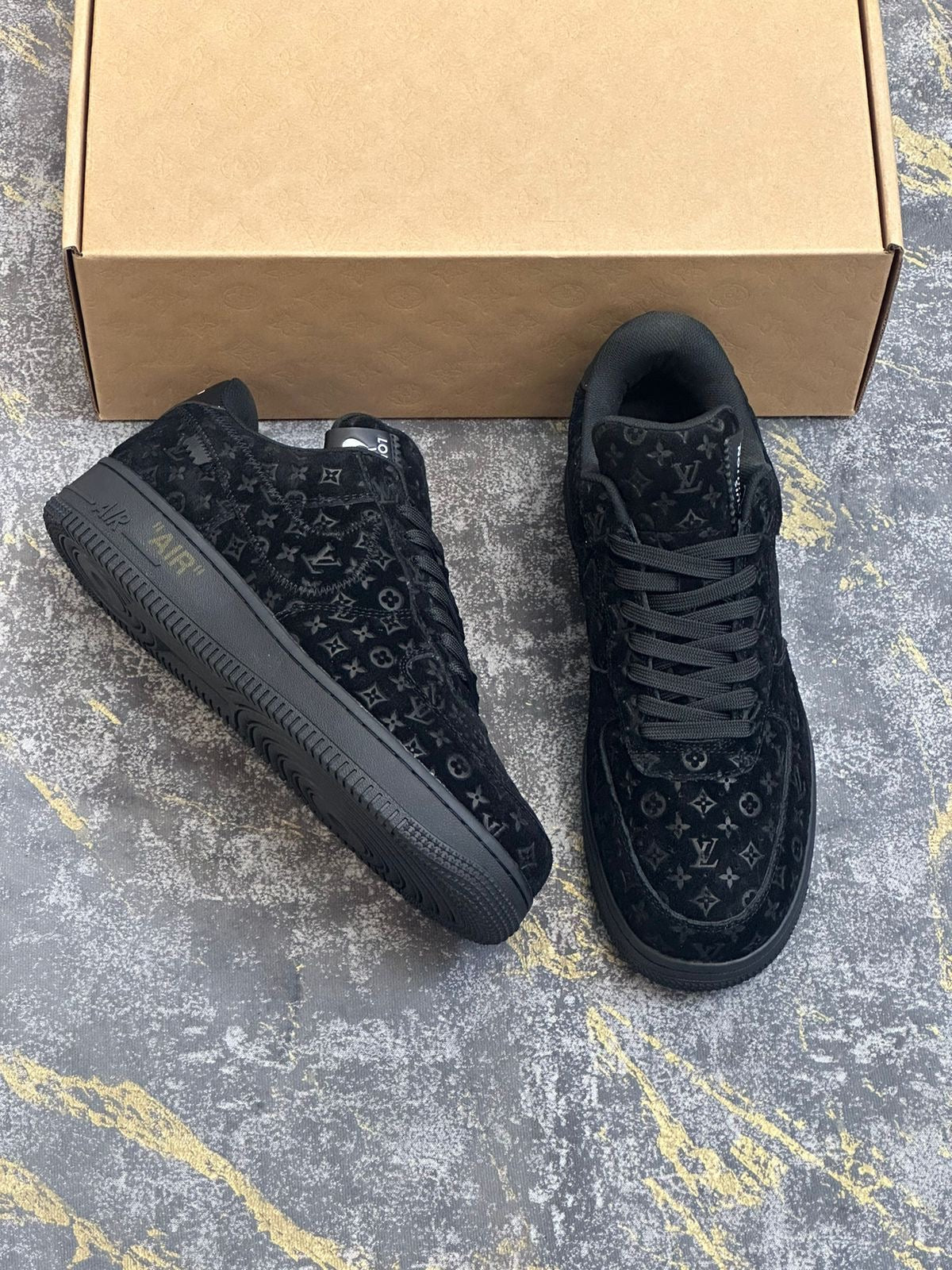 Custom Monogram x Air Force 1 Low 1A9VD7