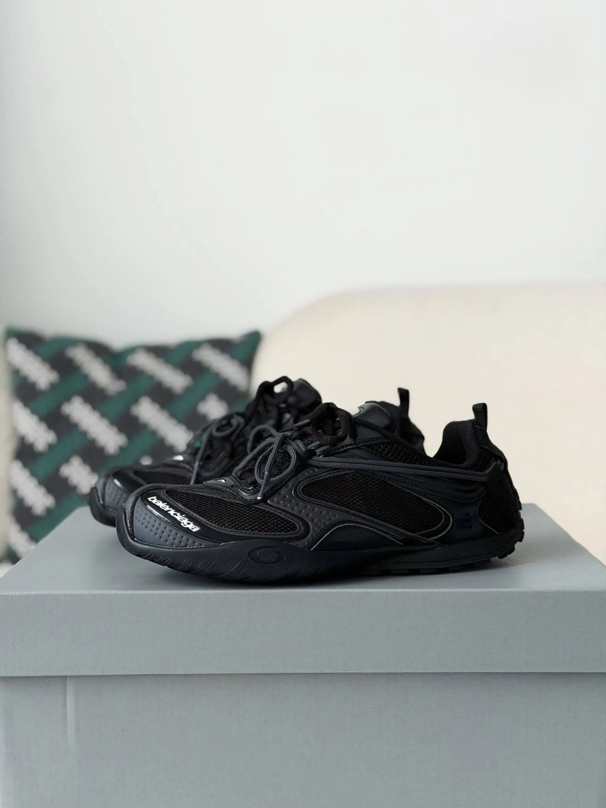 Balenciaga Radar Sneakers in Black