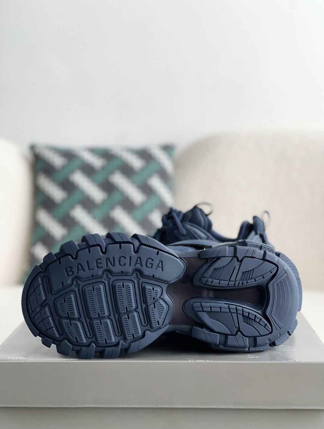 Balenciaga Track Sneaker LED – Marine Blue / Navy