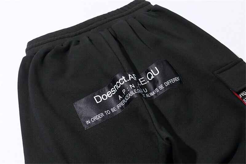 Best joggers for men 2022 APEQ Techwear black joggers