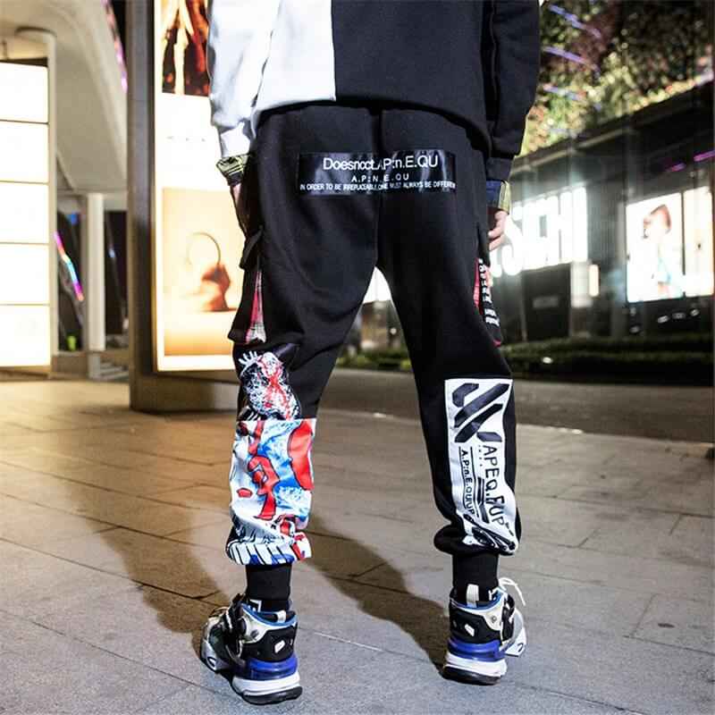 Best joggers for men 2022 APEQ Techwear black joggers