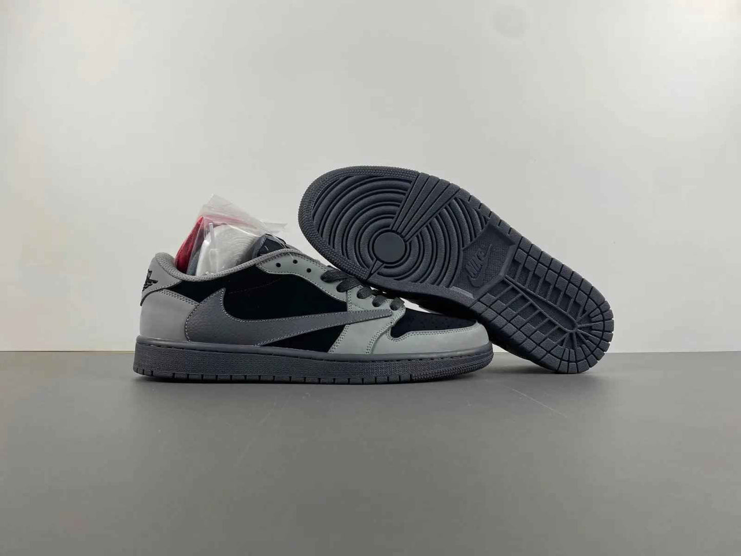 Custom Travis Scott x Air Jordan 1 DM7866-775