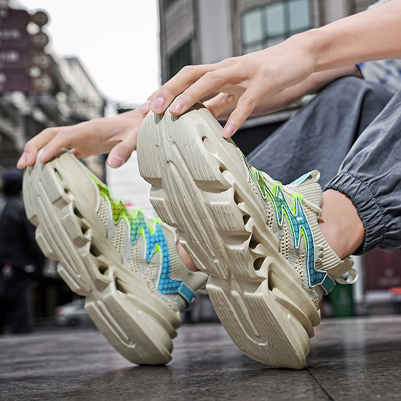 BUZZ 'Raptor Rage' T84 Sneakers - Luxuryurbanwear