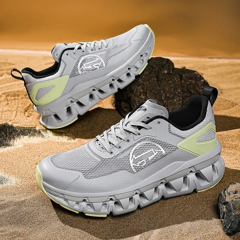 District Run T84 Sneakers - Luxuryurbanwear