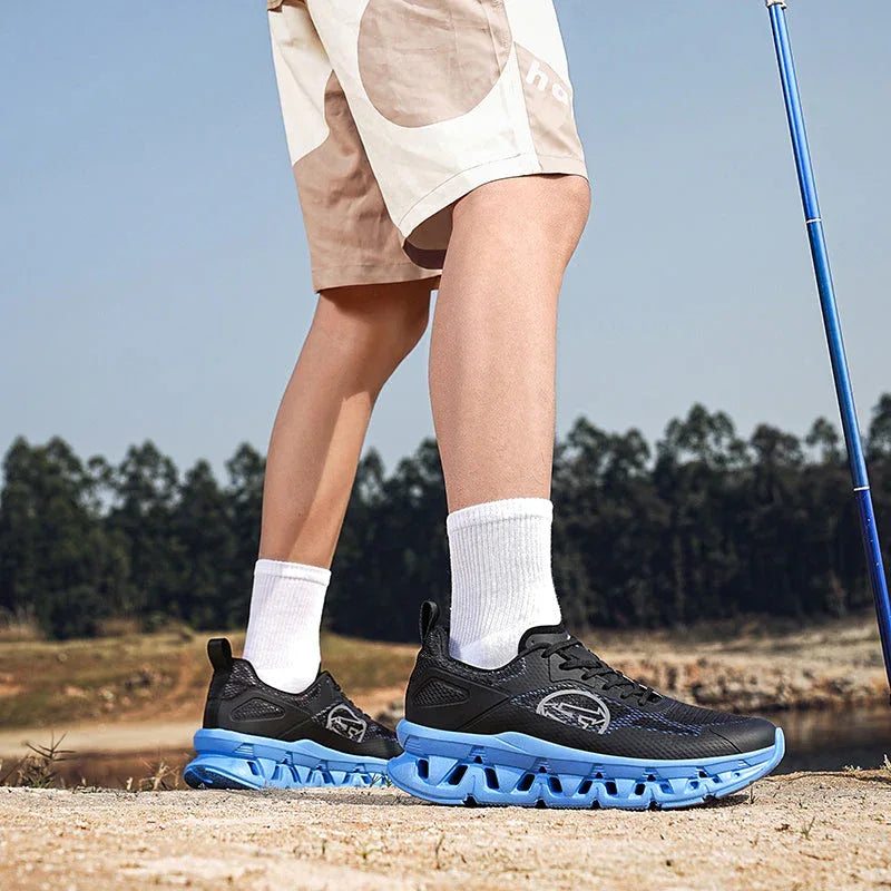 District Run T84 Sneakers - Luxuryurbanwear