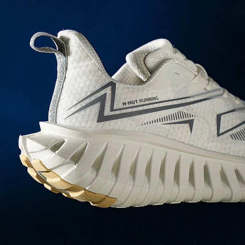 Horizon Low T84 Sneakers - Luxuryurbanwear