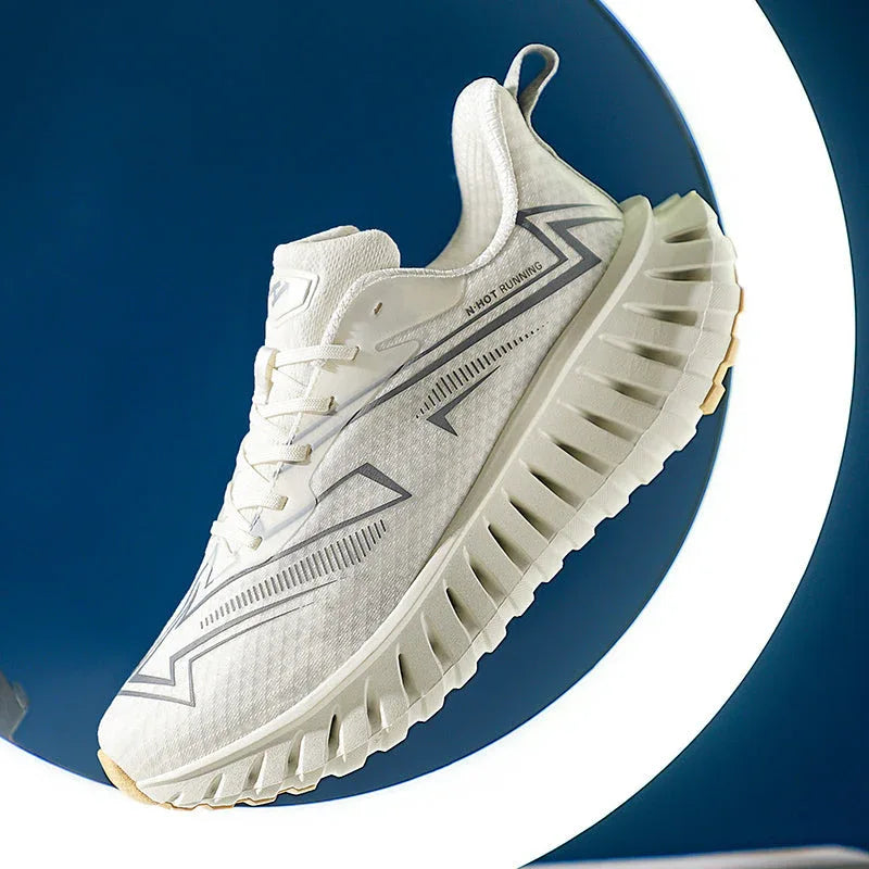 Horizon Low T84 Sneakers - Luxuryurbanwear