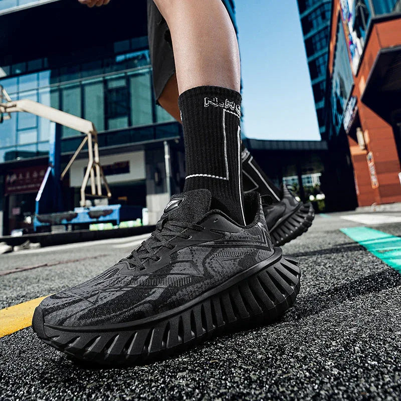 Horizon Low T84 Sneakers - Luxuryurbanwear