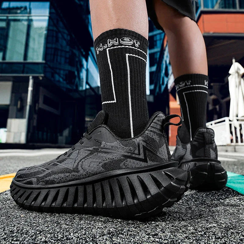 Horizon Low T84 Sneakers - Luxuryurbanwear