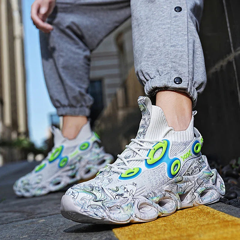 Street Mono T84 Sneakers - Luxuryurbanwear