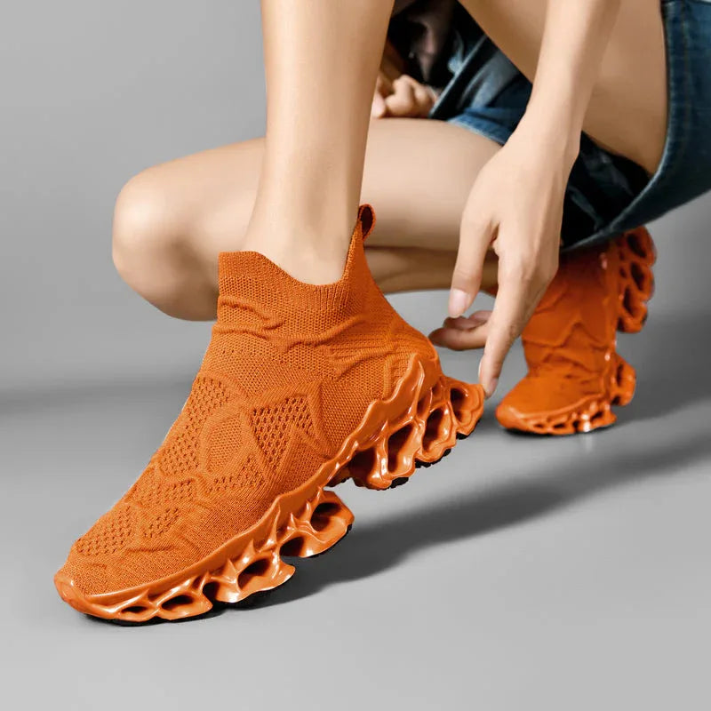 Apex Street T84 Sneakers - Luxuryurbanwear