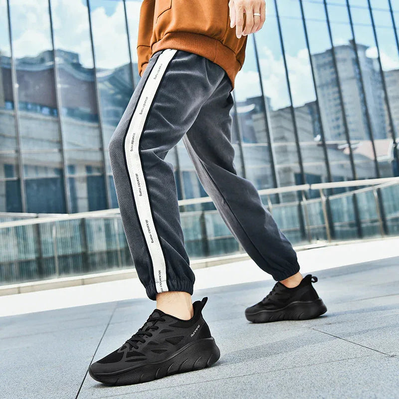 Streetphase T84 Sneakers - Luxuryurbanwear