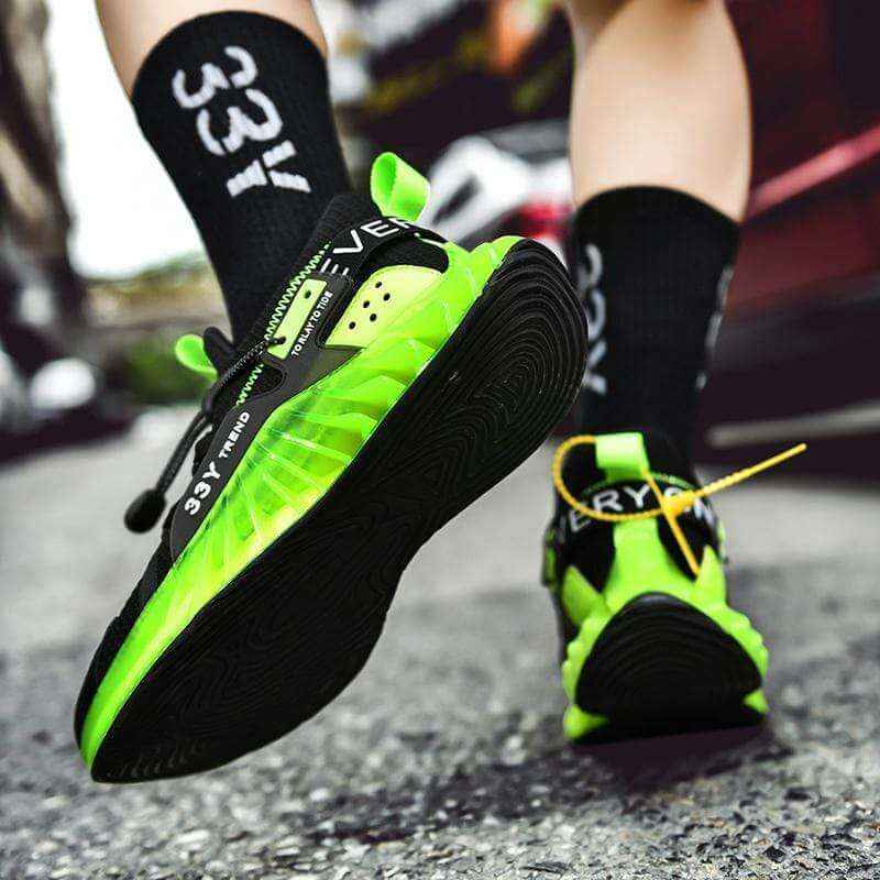 33y Trend Sneakers