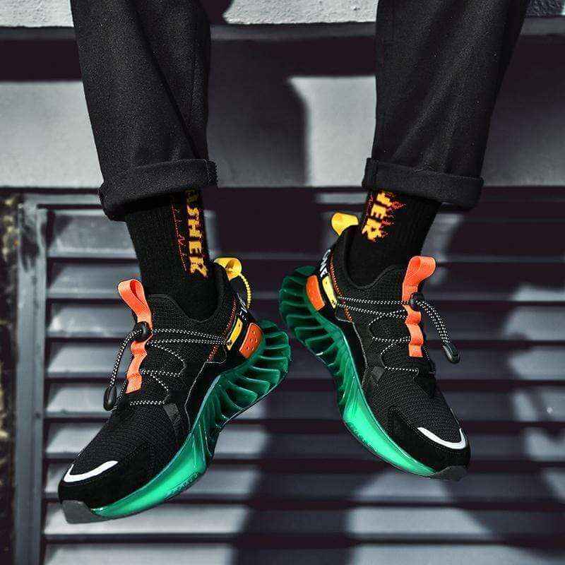 33y Trend Sneakers