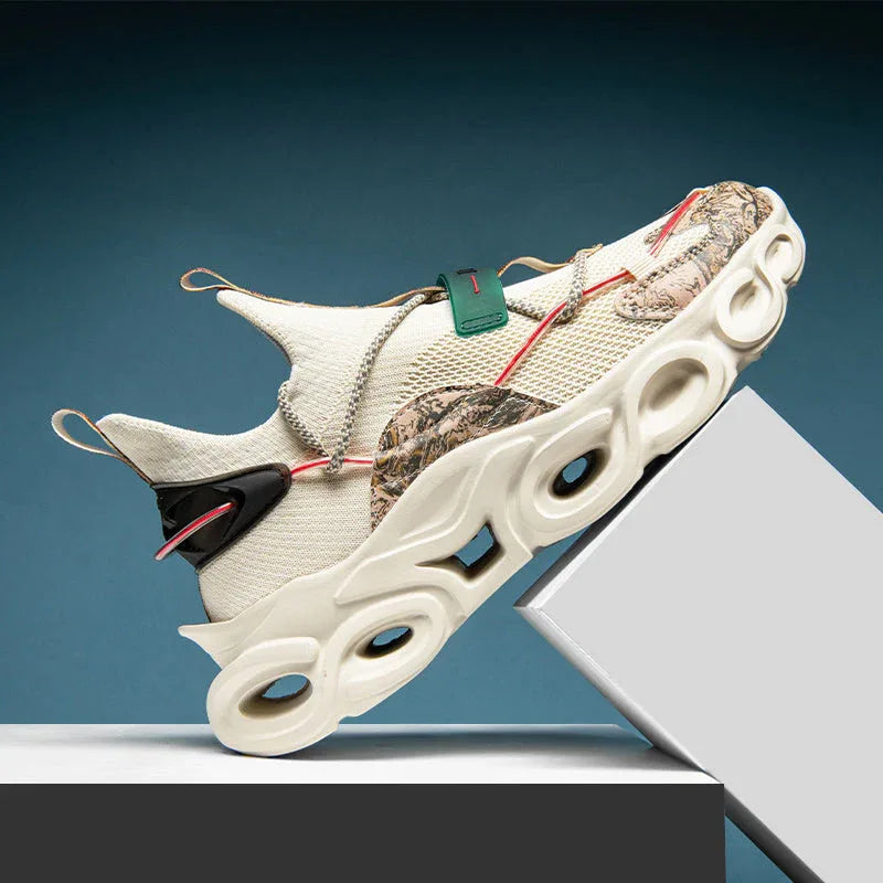 Neo Pace T84 Sneakers - Luxuryurbanwear