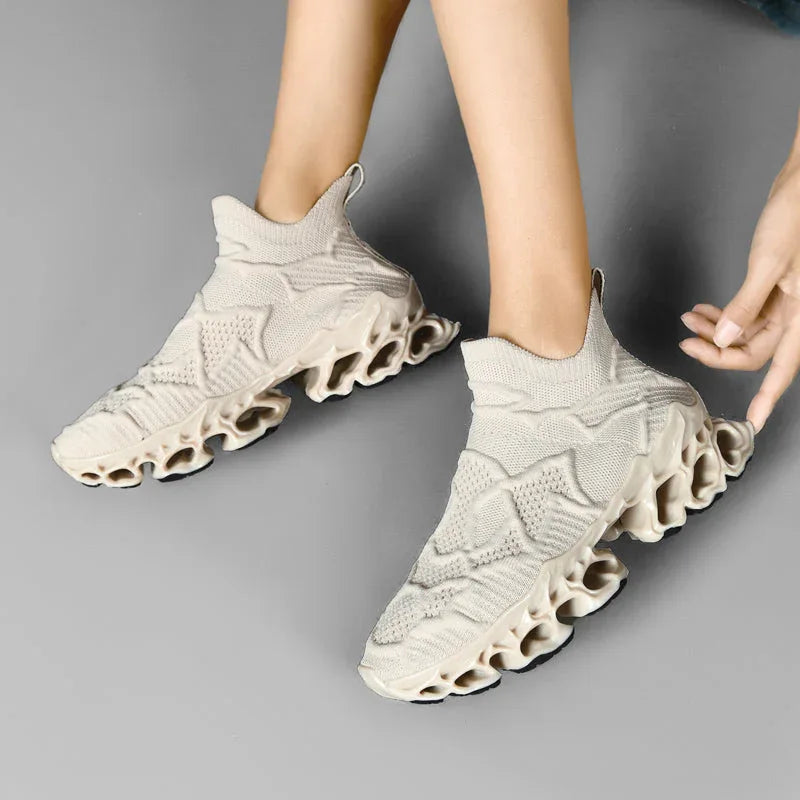 Apex Street T84 Sneakers - Luxuryurbanwear