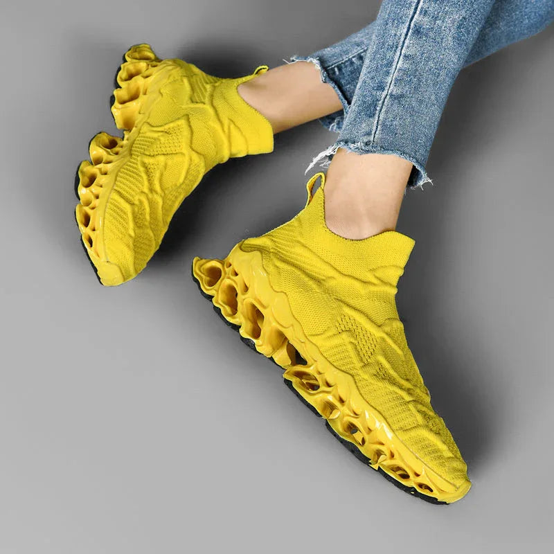 Apex Street T84 Sneakers - Luxuryurbanwear