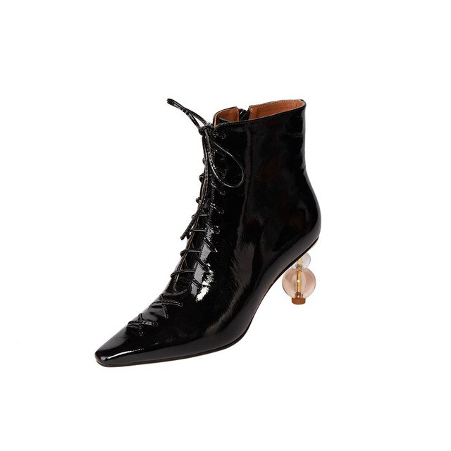 Dafne Women's Boots - Luxuryurbanwear