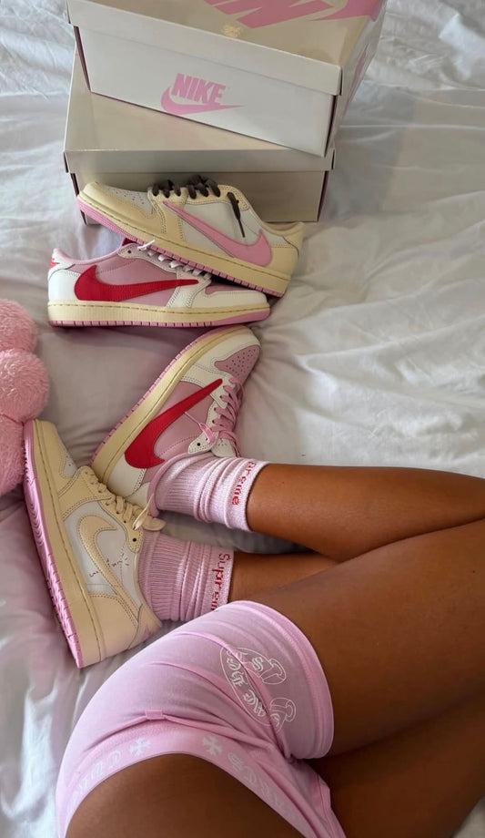 Travis Scott x Air Jordan 1 Low OG