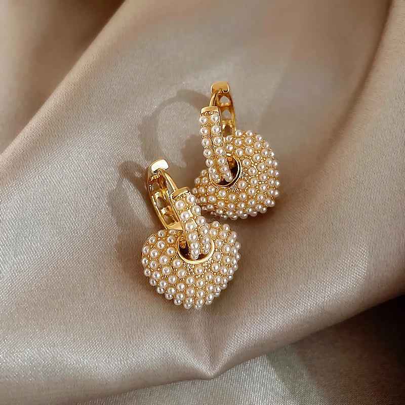 Luxury Sweet Pearl Heart Dangle Earring