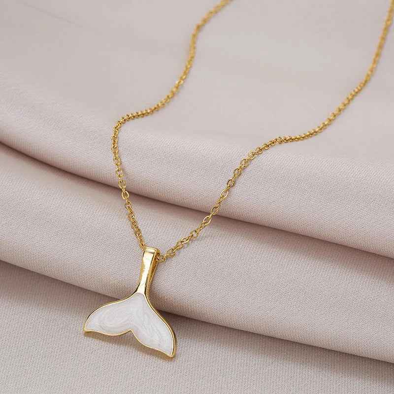 Beautiful Mermaid Tail Pendant Necklace