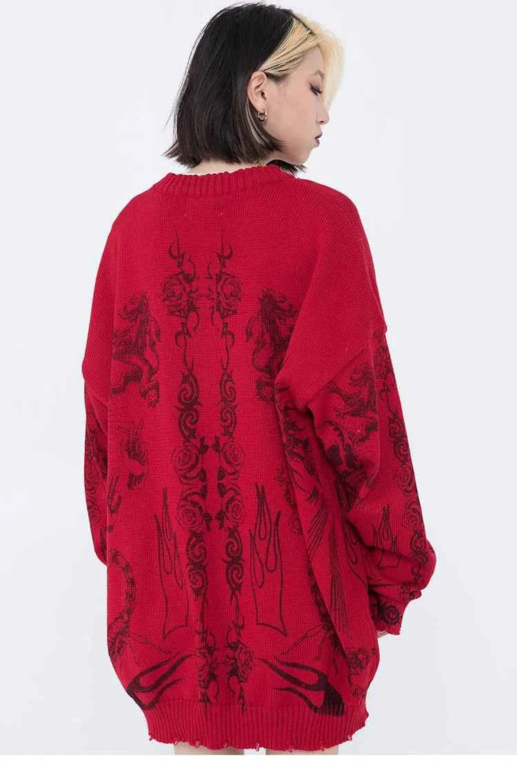 Effortless Rose Eye Scorpion Print Knitted Sweater