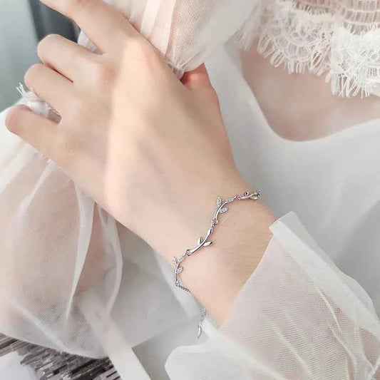 Cool Elegant Sterling Silver Leaf Bracelet