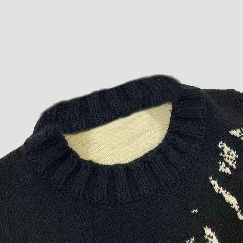 Streetwear Japanese Knitting Portrait Print Sweater