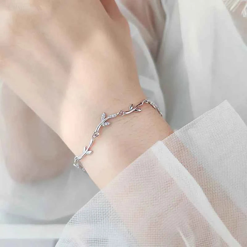Cool Elegant Sterling Silver Leaf Bracelet