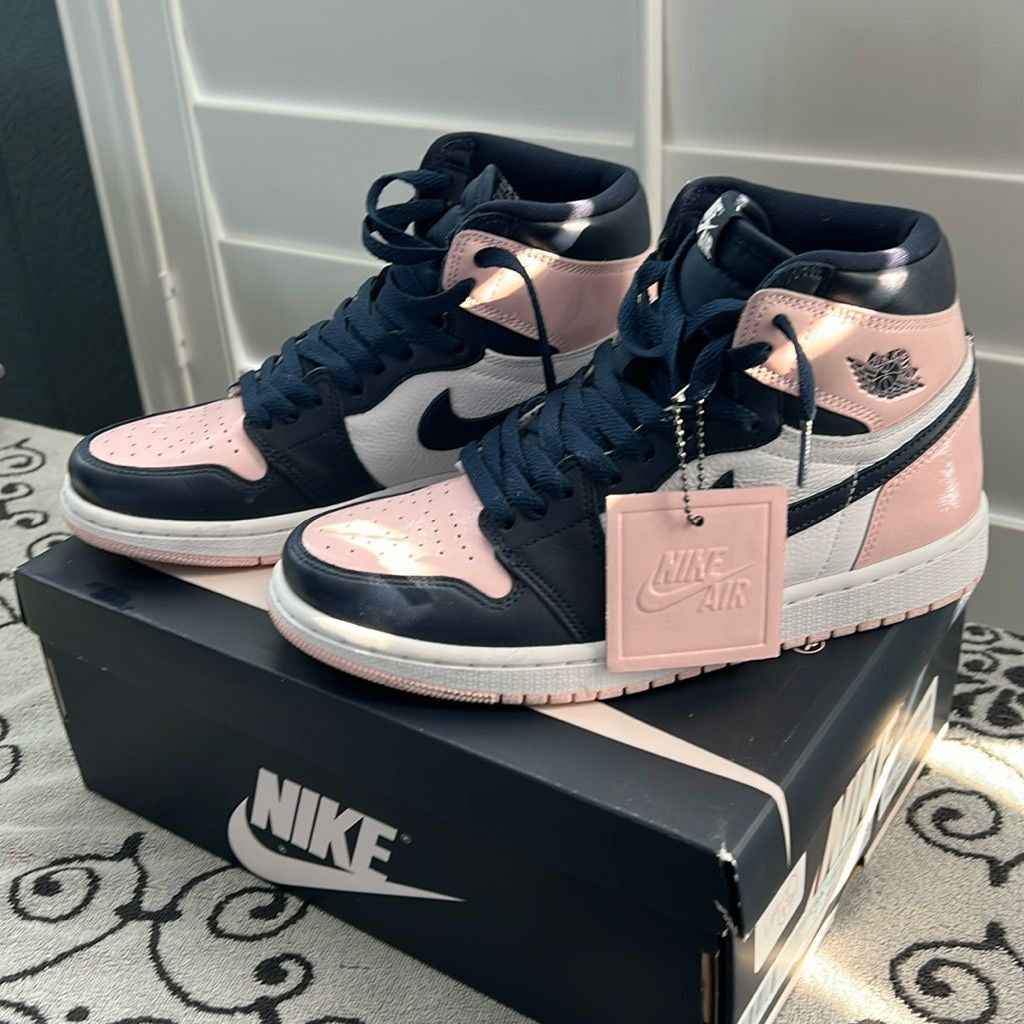 Air Jordan 1 Retro Bubble Gum High Wmns OG SE Sneakers