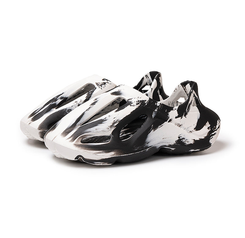 Imperial March' T84 Foam Runners - Luxuryurbanwear