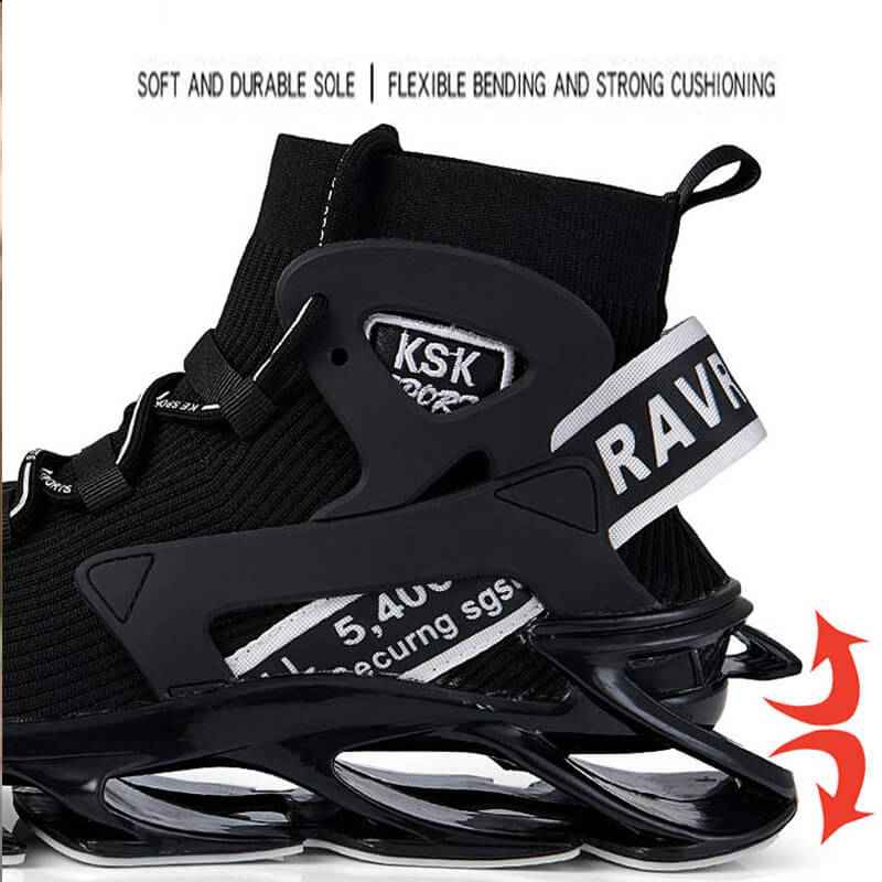 RAVR ROAD Sneakers