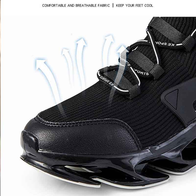 RAVR ROAD Sneakers