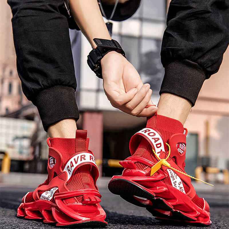 RAVR ROAD Sneakers