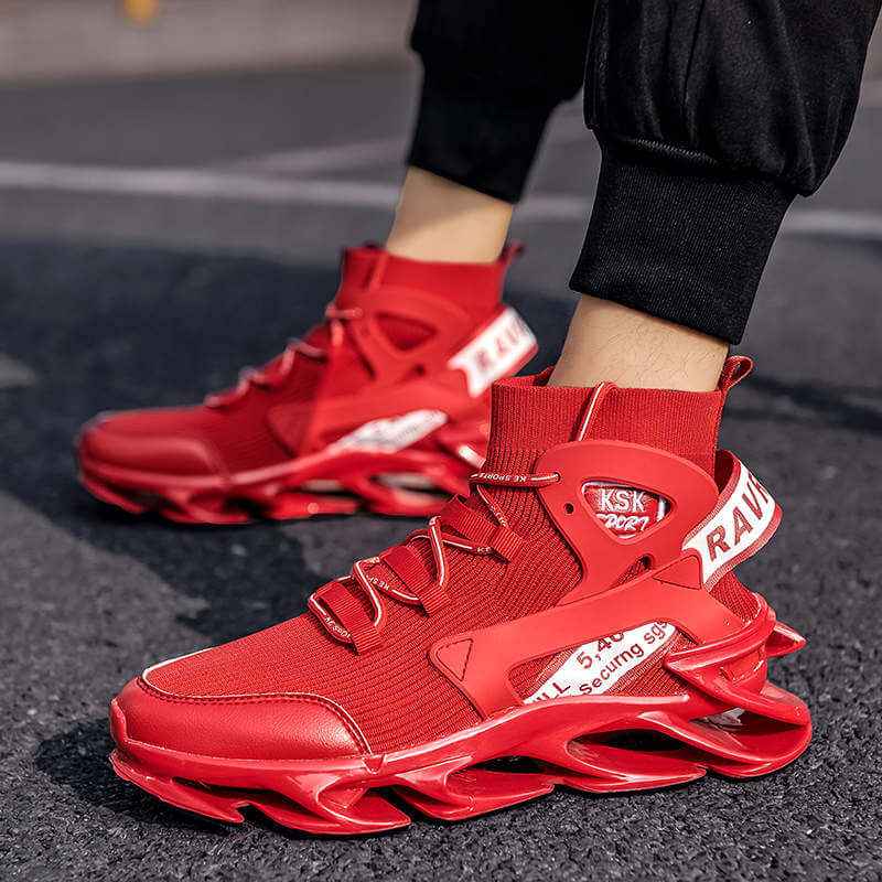 RAVR ROAD Sneakers