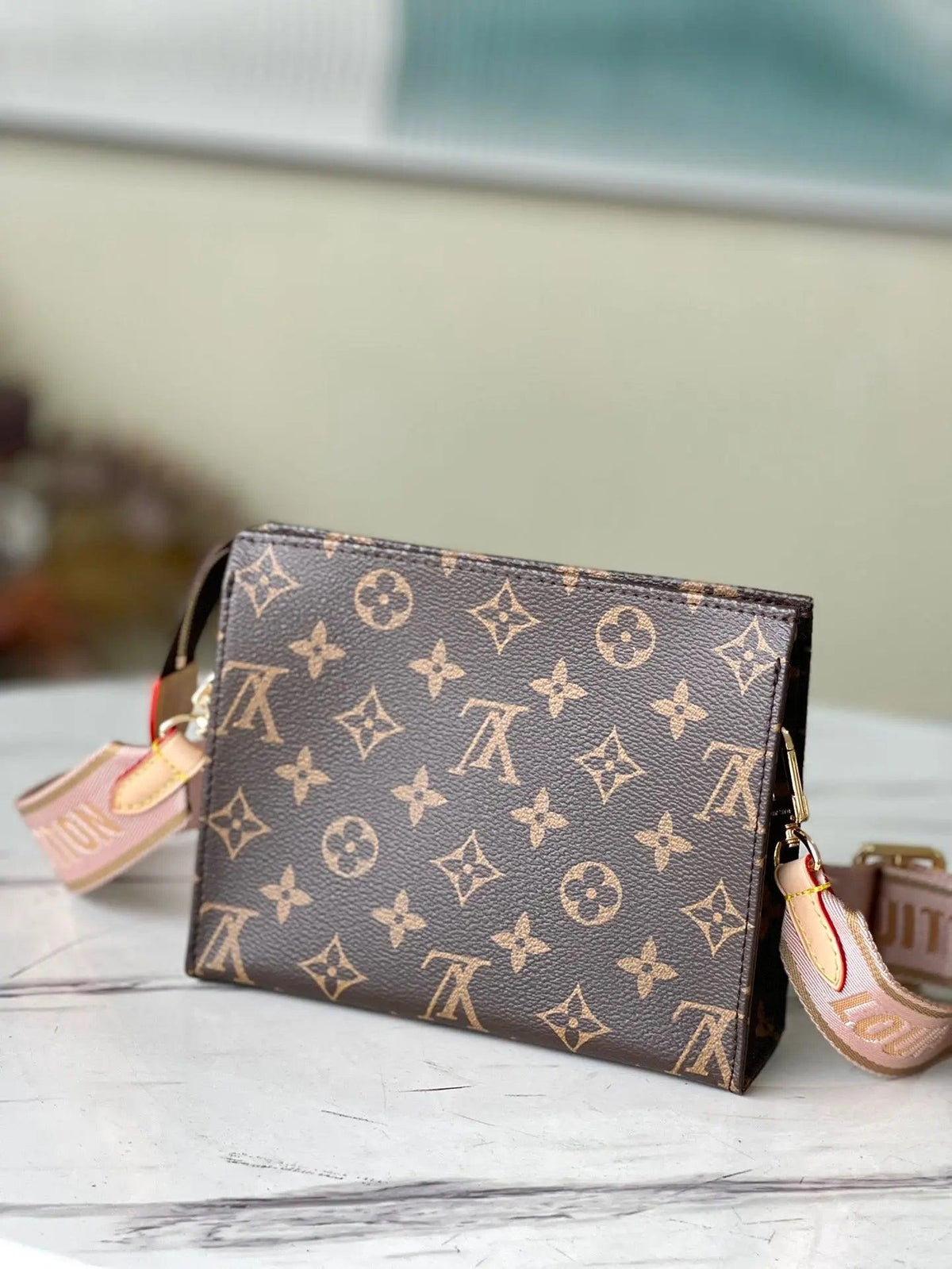 LV MONOGRAM M47546 sneakerhypes