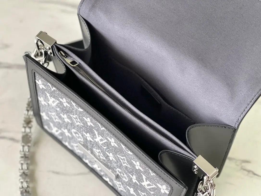 LV Monogram M21458 sneakerhypes