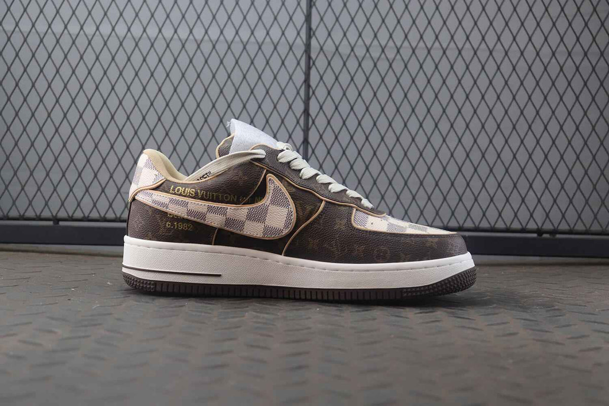 Air Force 1 Low Trainer Brown Monogram Sneakers